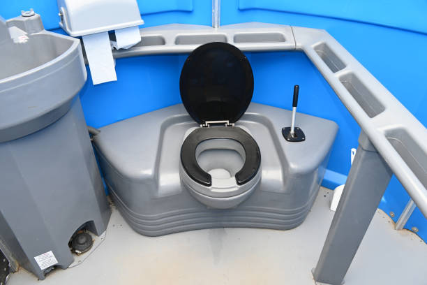 Portable Toilet Options We Offer in Downey, CA